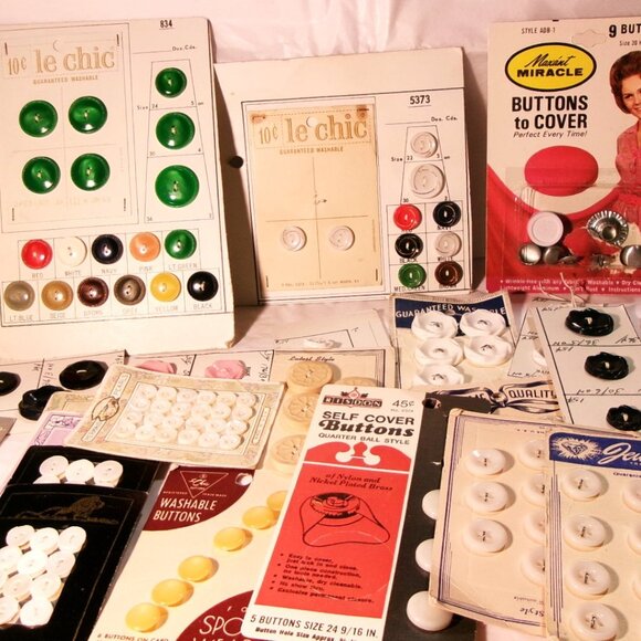 Vintage Carded Buttons**Various Materials*NOS - Picture 1 of 5
